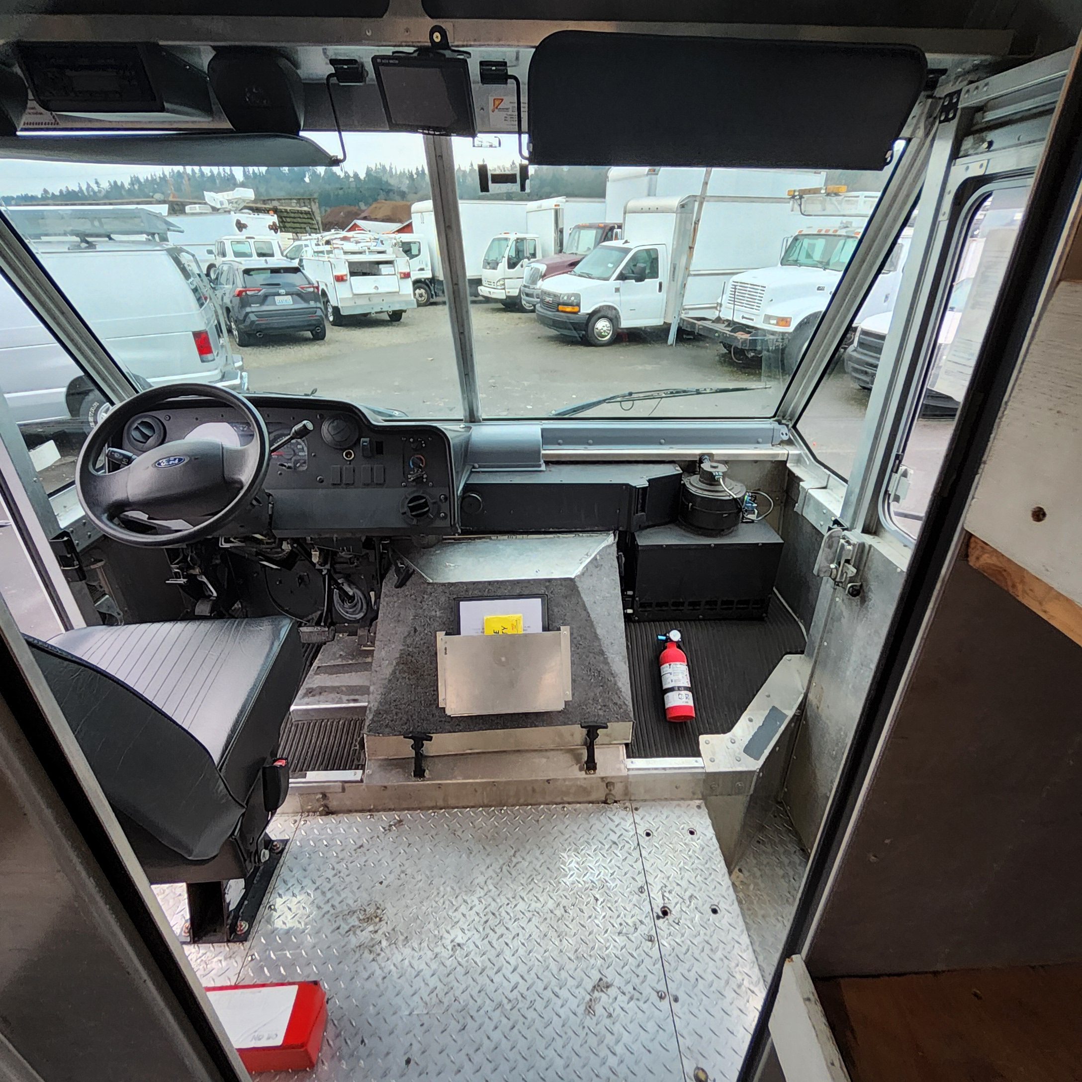 2011 Ford E350 Step Van 20250106_102917-rotated