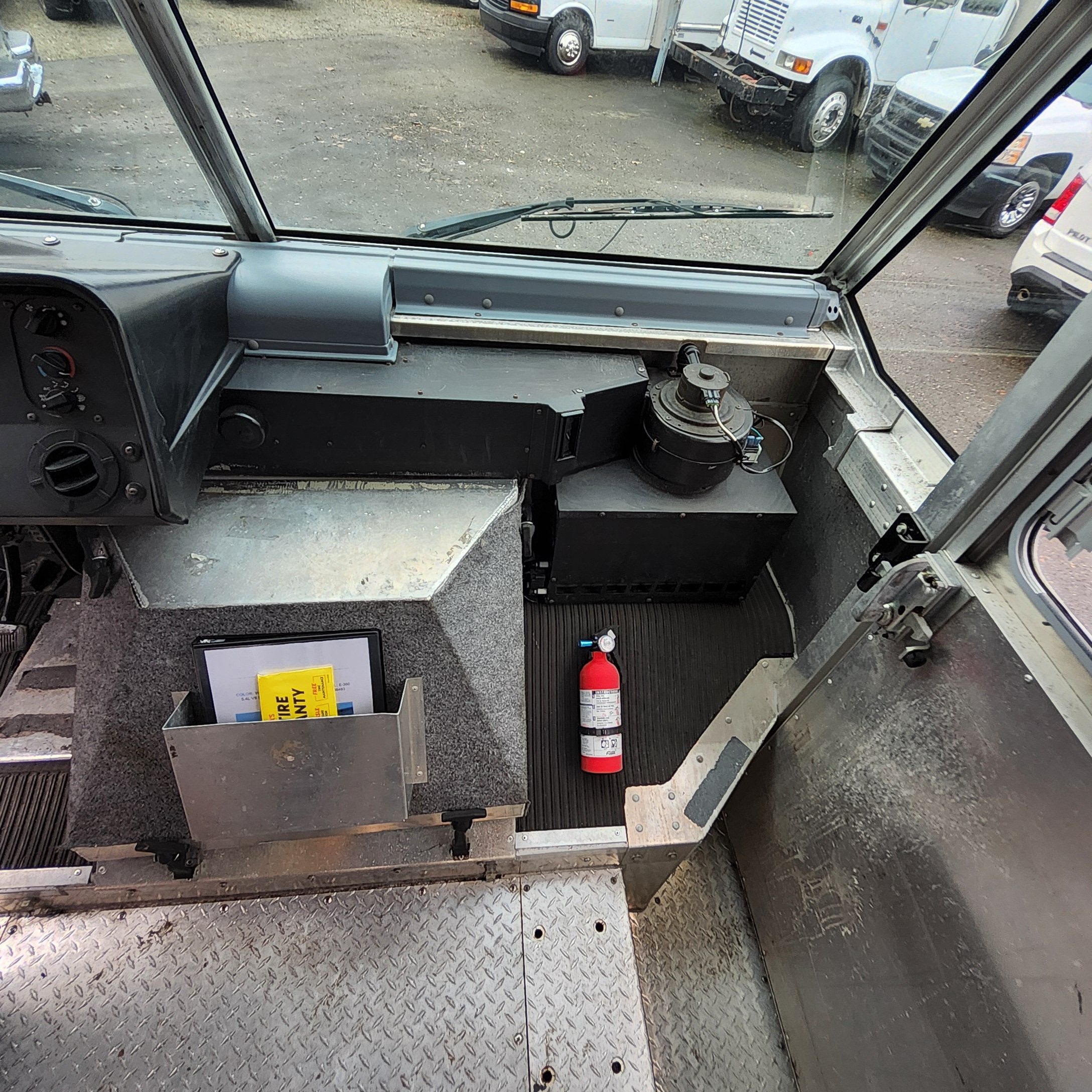 2011 Ford E350 Step Van 20250106_103016-rotated