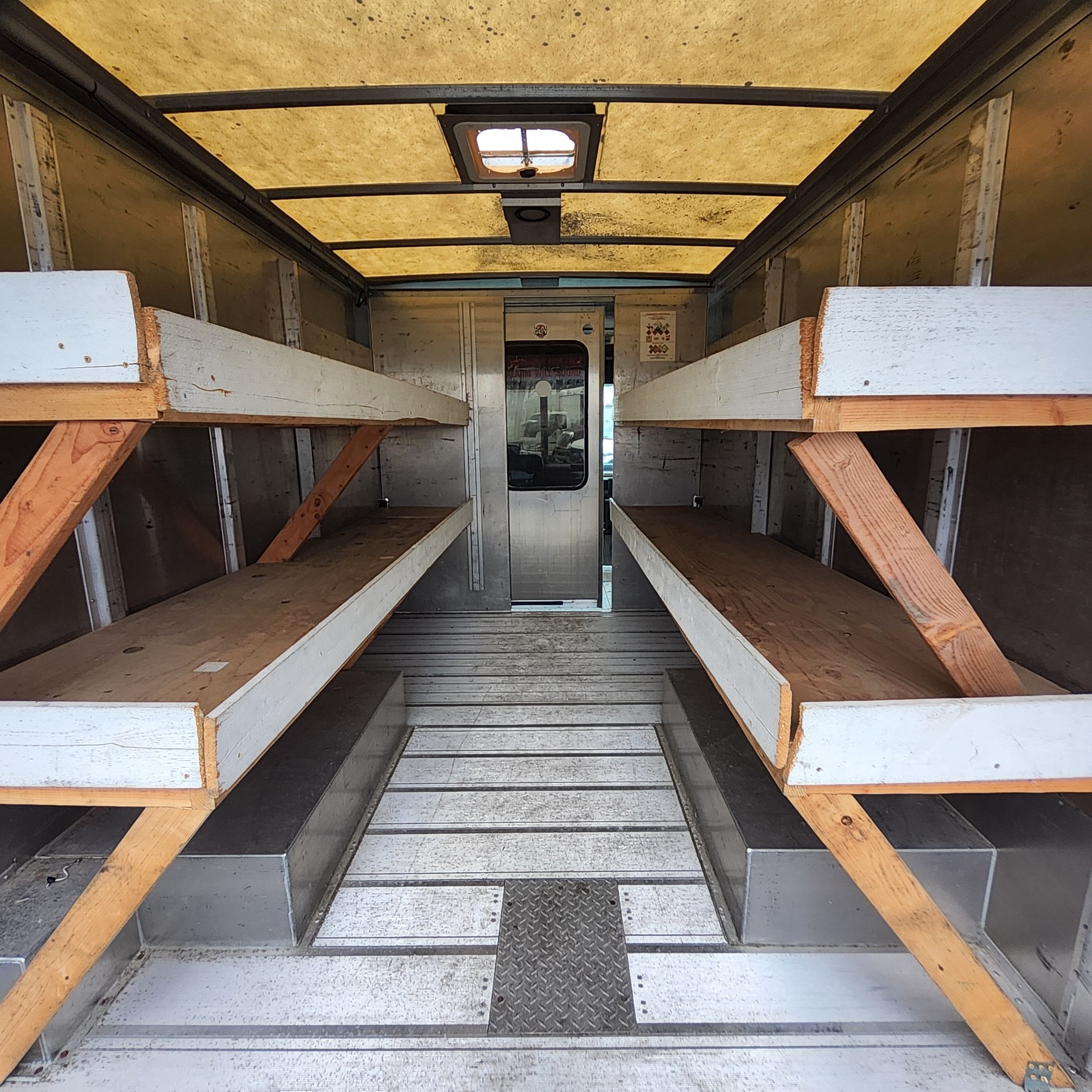 2011 Ford E350 Step Van 20250106_103115-rotated