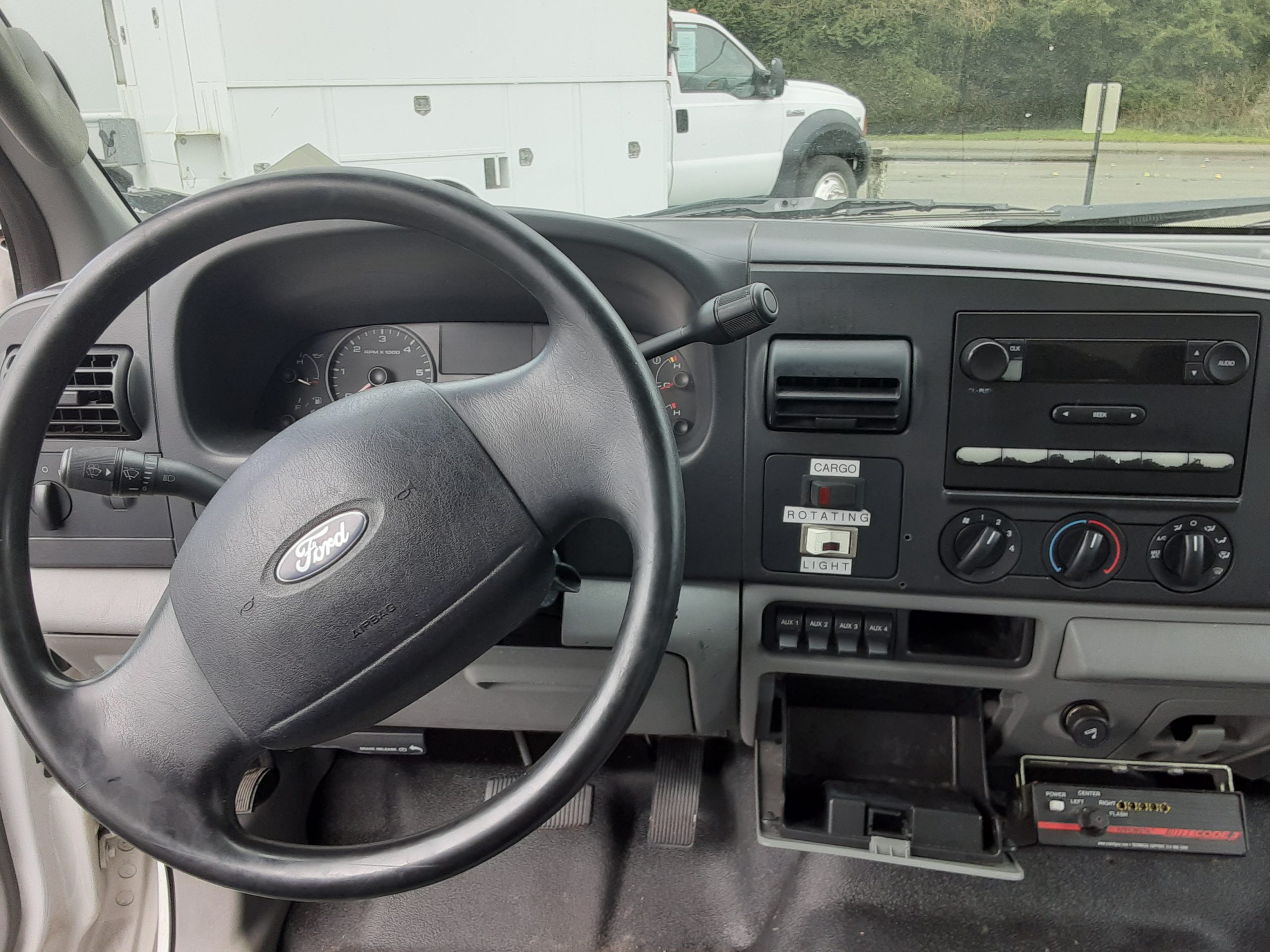 2006 Ford F350 Utility Truck 20210324_111257-scaled