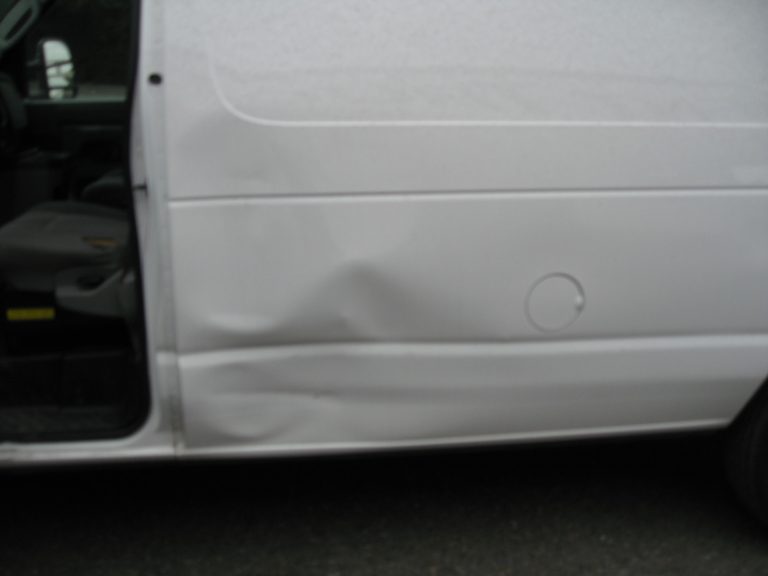 2010 Ford E-250 Cargo Van IMG_0009-4-768x576-1