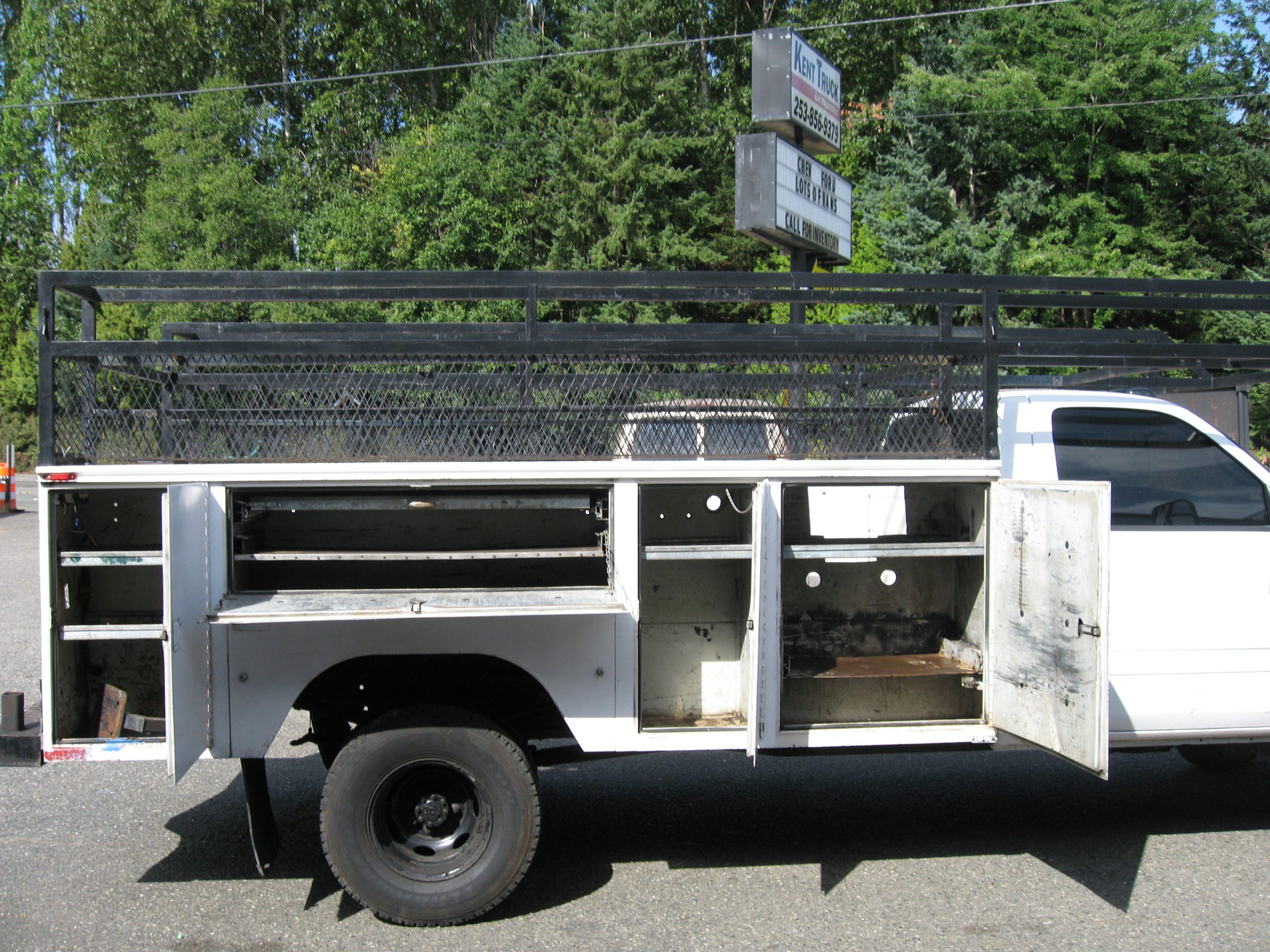 2001 Dodge 3500 Cummins Diesel Service Body IMG_0011-Copy-1-scaled