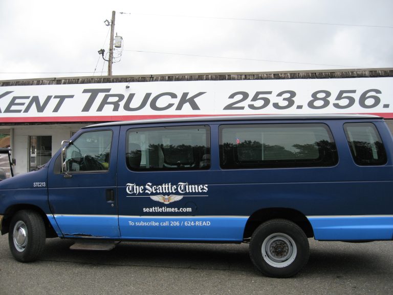 2001 Ford E-350 Cargo Van