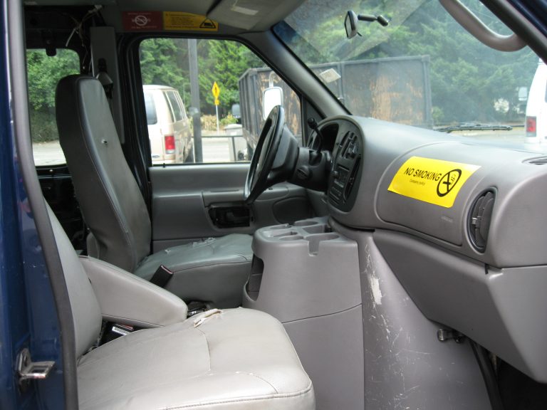 2001 Ford E-350 Cargo Van