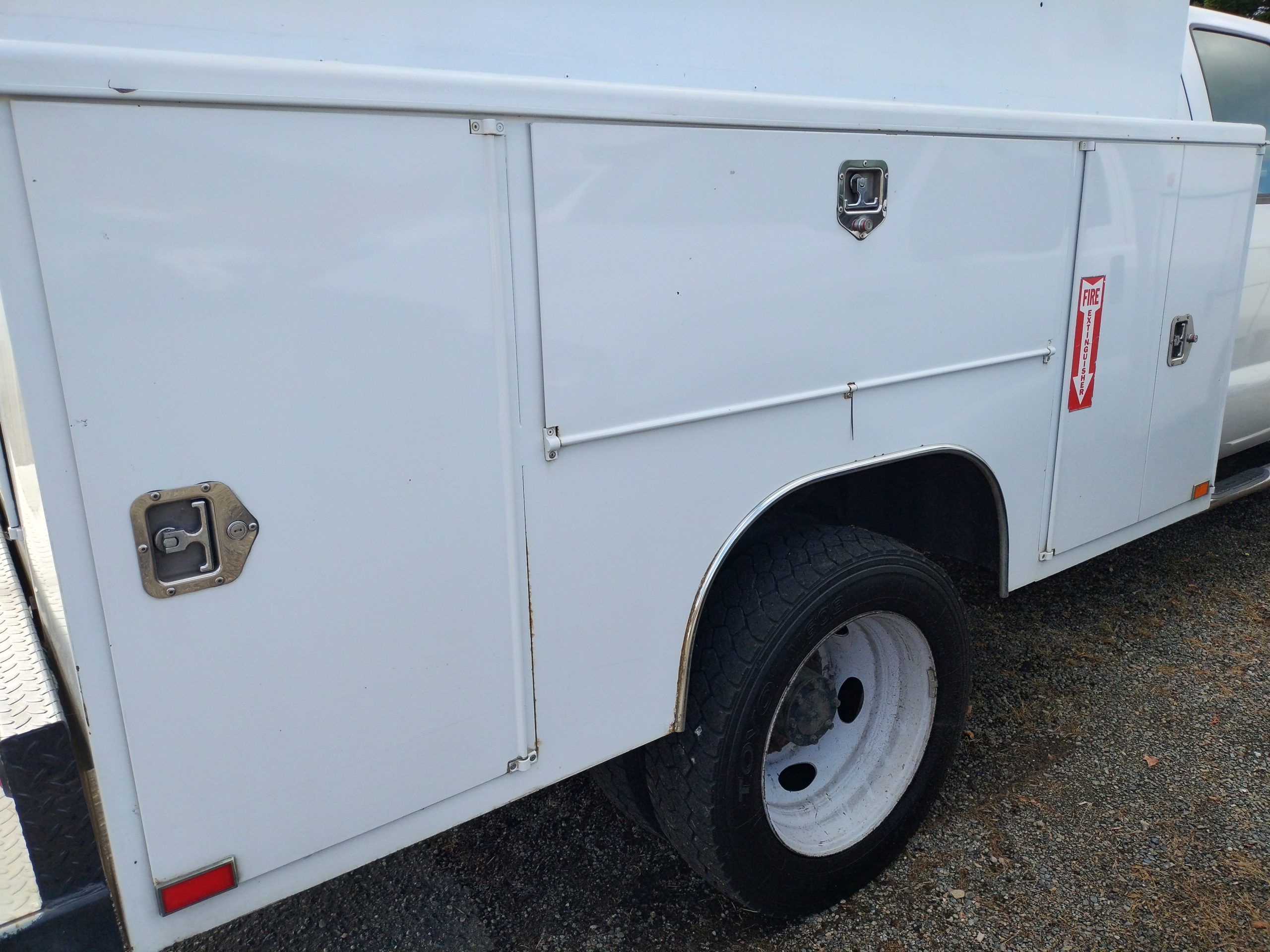 2011 FORD F-450 CREWCAB UTILITY TRUCK IMG_20231003_150742310_HDR-scaled