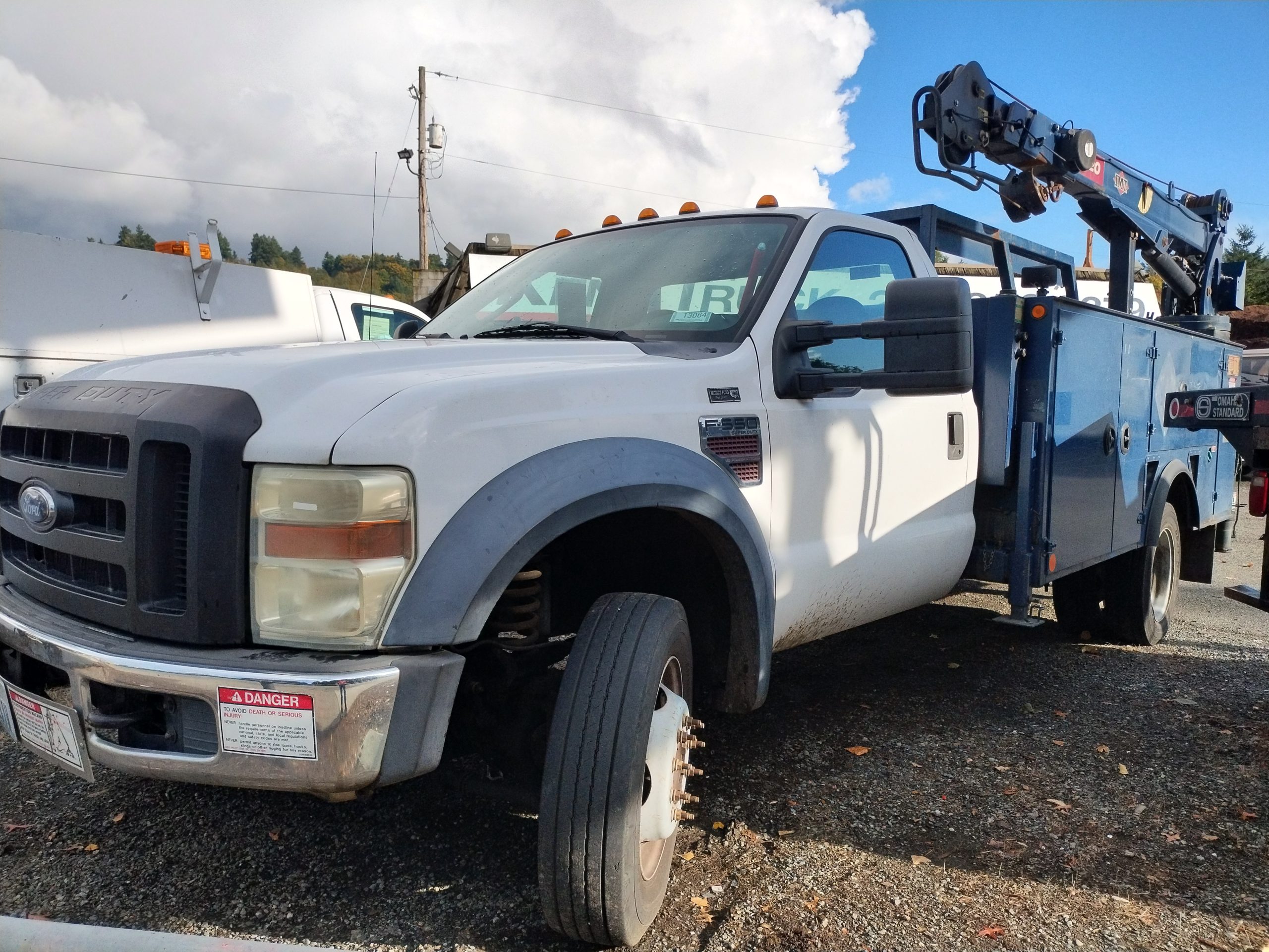 2009 FORD F550 CRANE UTILITY FLATBED IMG_20231025_152905936_HDR-scaled