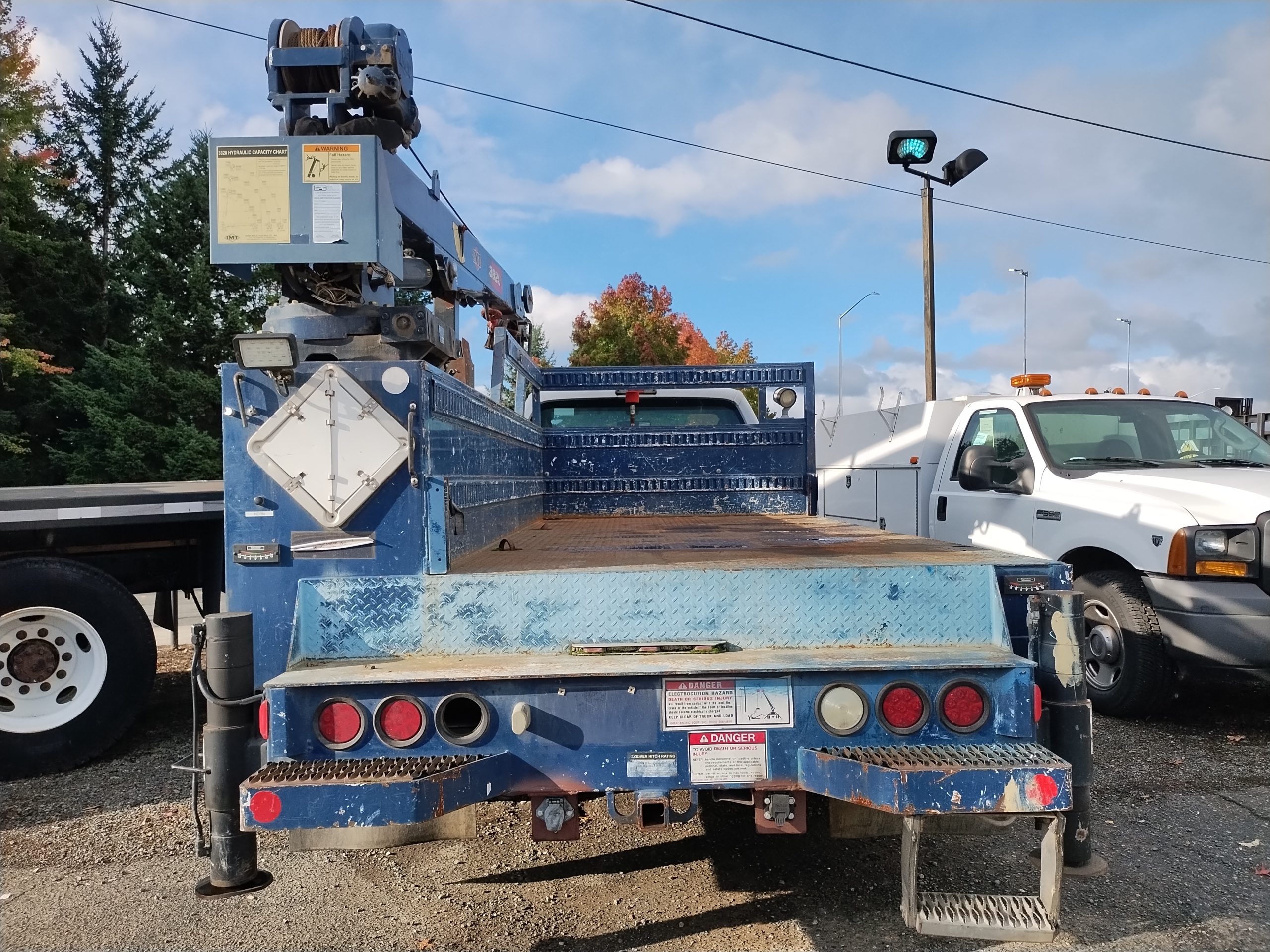 2009 FORD F550 CRANE UTILITY FLATBED IMG_20231025_153137592-scaled