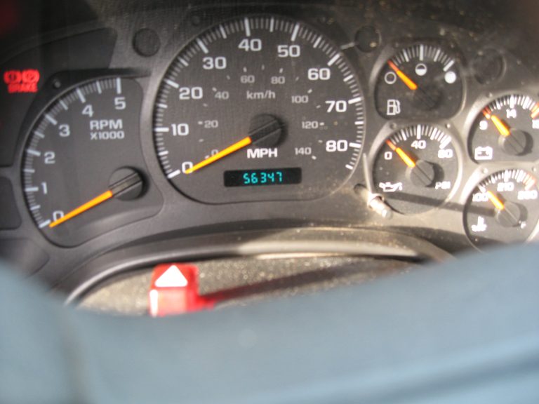 2003 Chevy C4500 Dump truck IMG_0005-Copy-8-1-768x576-1