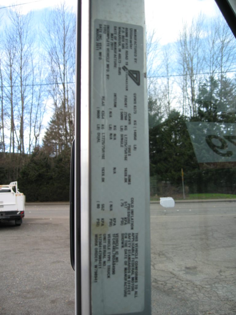 2011 Ford E-450 RWD Utilimaster Step Van IMG_0059-768x1024-1