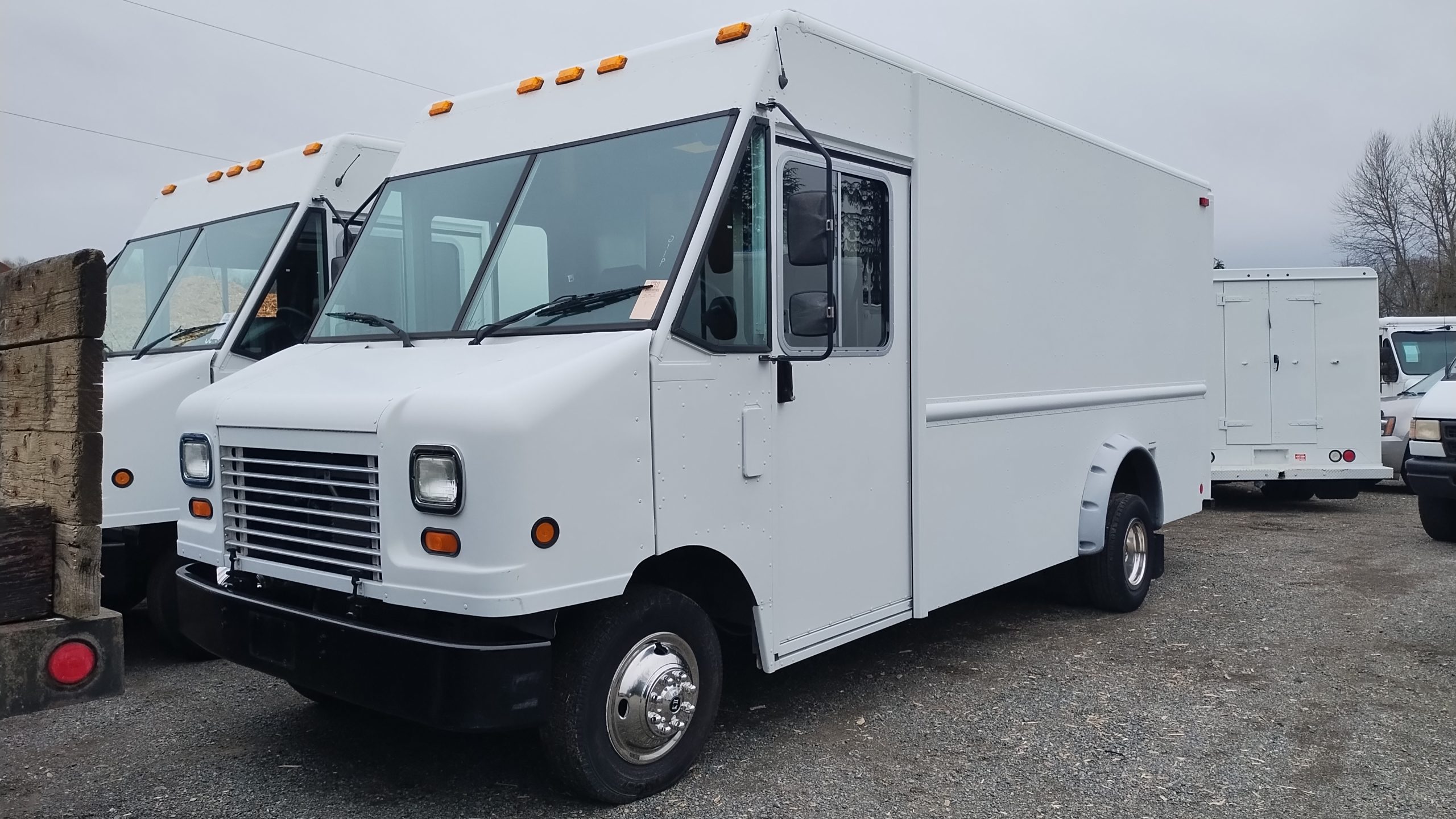 2011 Ford E-450 RWD Utilimaster Step Van IMG_20240205_102307228-scaled