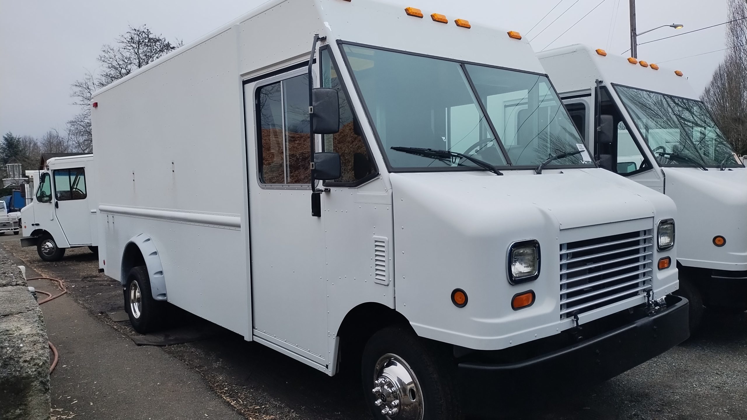 2011 Ford E-450 RWD Utilimaster Step Van IMG_20240205_103047959-scaled