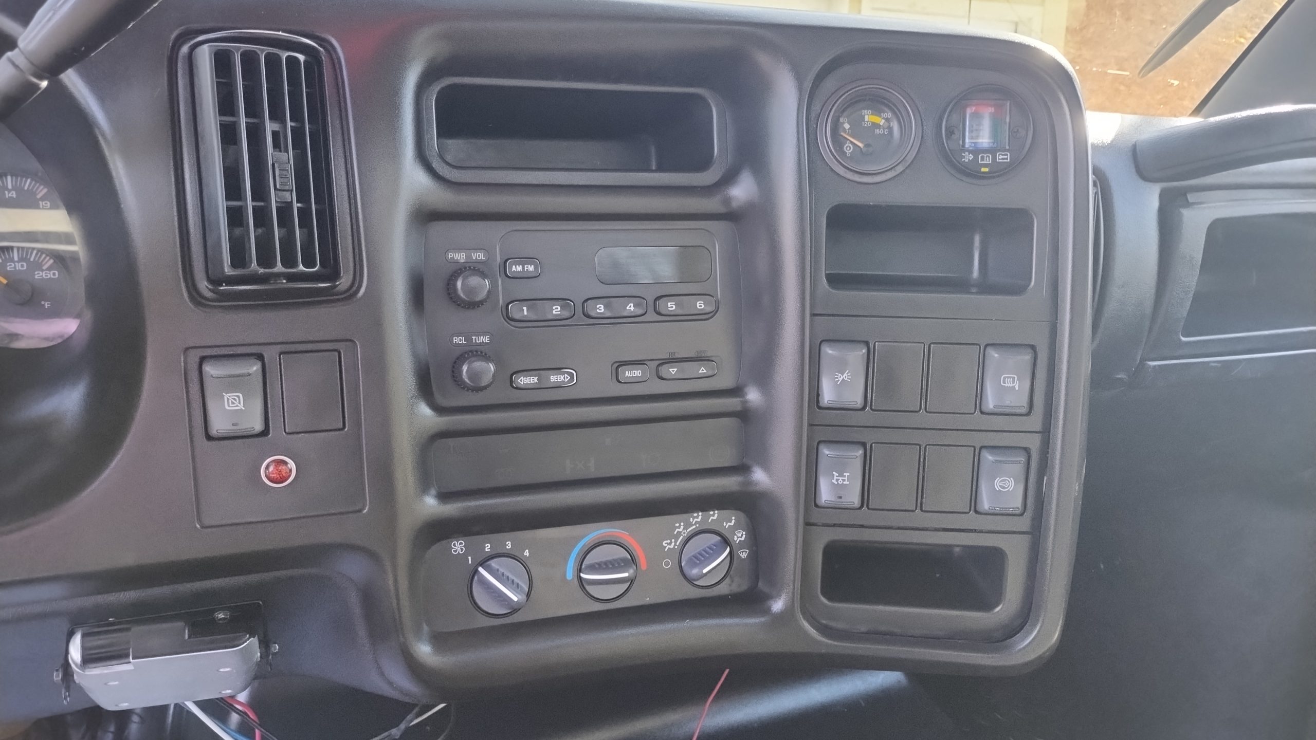 2005 Chevy Kodiak C4500 Dump Truck IMG_20240223_105532997_HDR-scaled