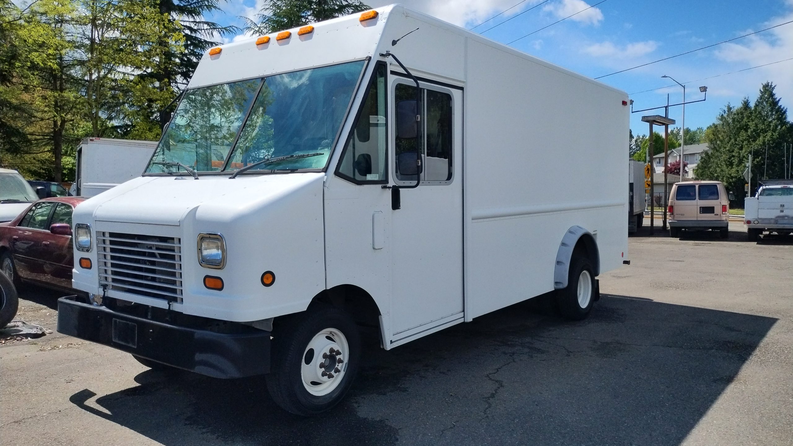 2011 FORD E450 STEPVAN IMG_20240429_134331538_HDR-scaled