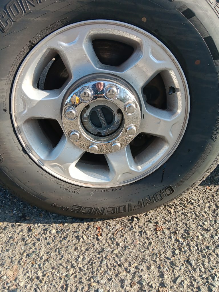 2014 Ford F-350 4x4 Flatbed 1000009445-768x1024-1