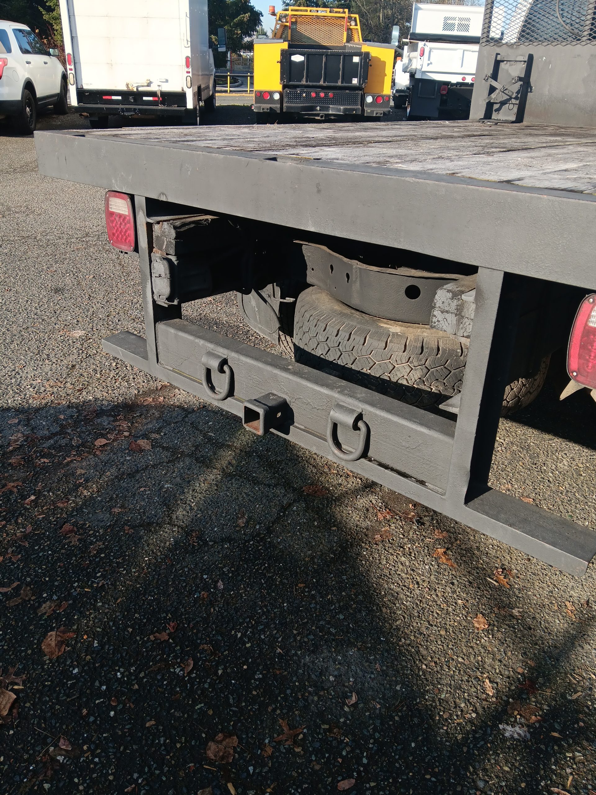 2014 Ford F-350 4x4 Flatbed 1000009452-scaled