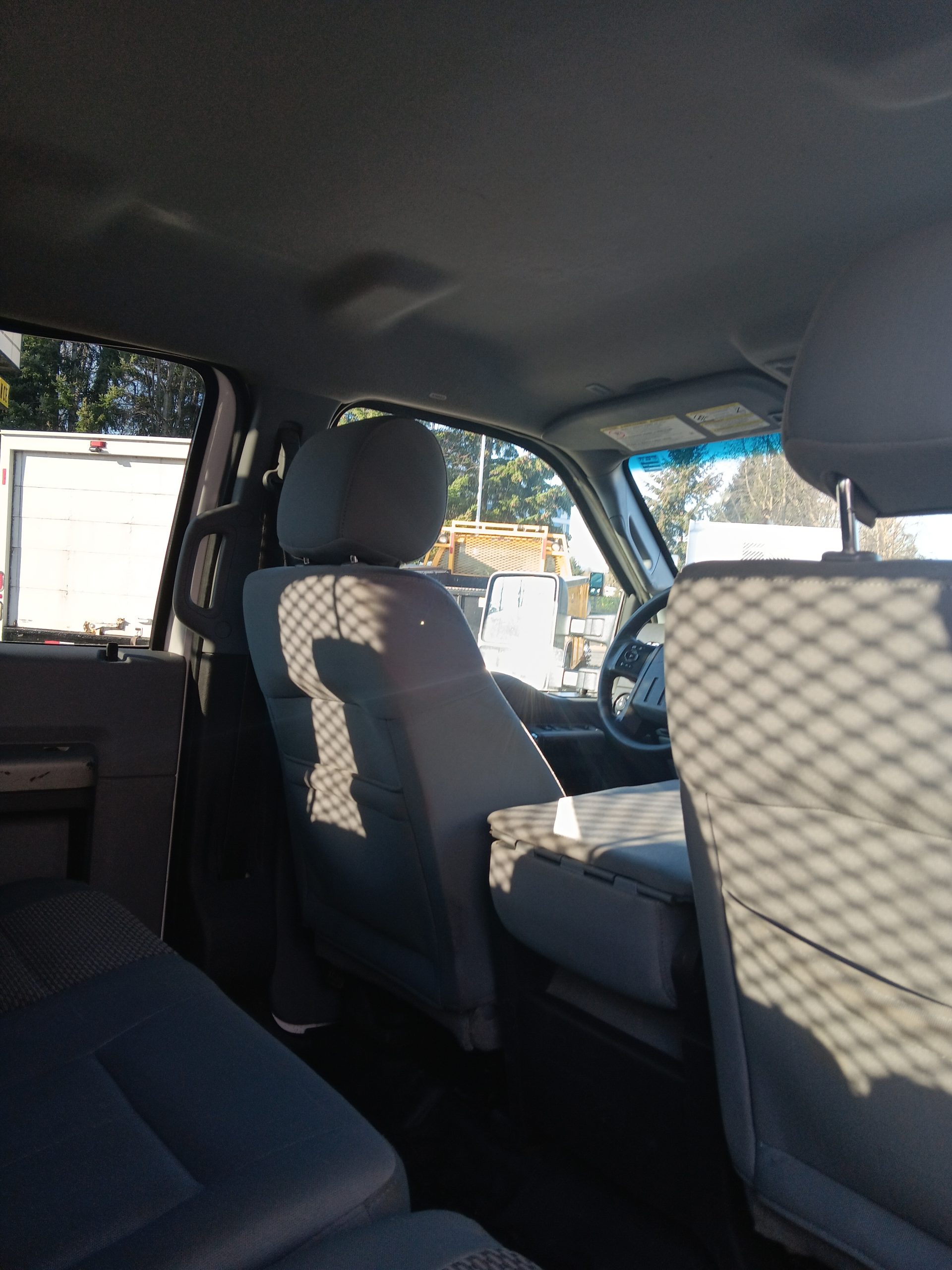 2014 Ford F-350 4x4 Flatbed 1000009465-scaled
