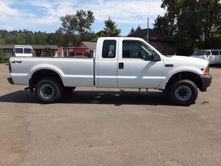2001 Ford F-250 4×4 Pickup