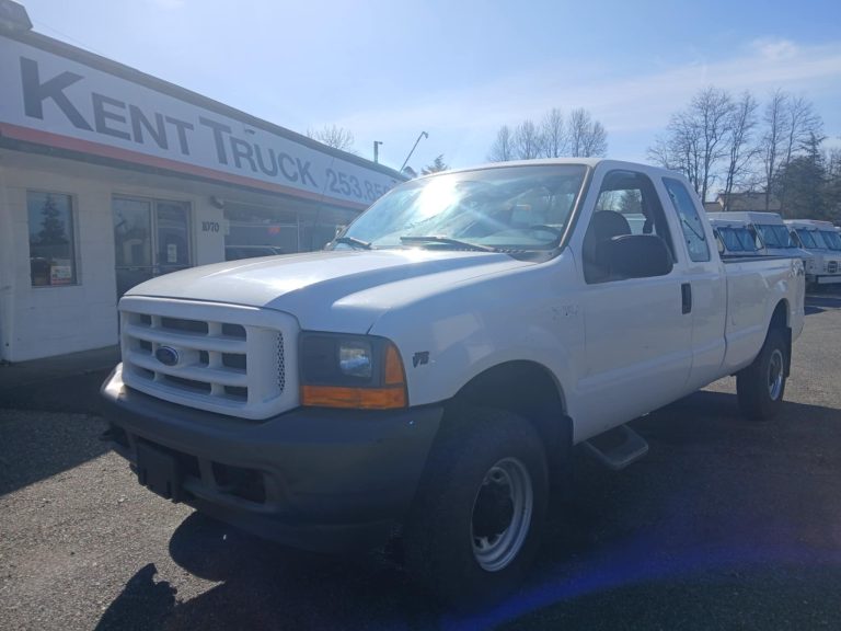 2001 Ford F-250 4×4 Pickup