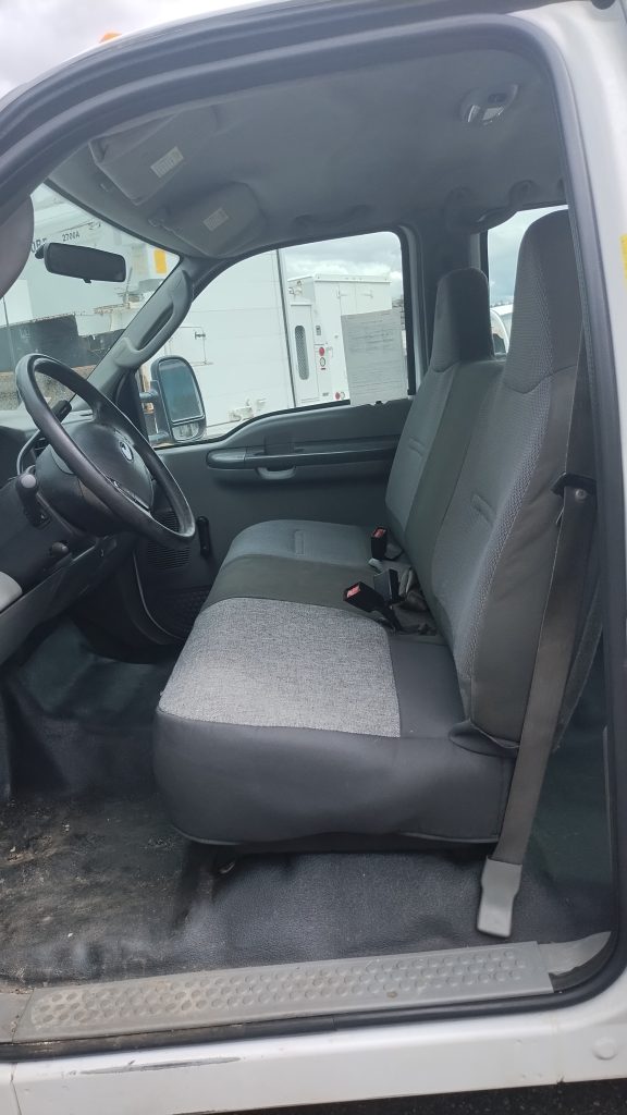 2003 Ford F350 Crew Cab Utility Truck IMG_20240618_112422643-576x1024-1