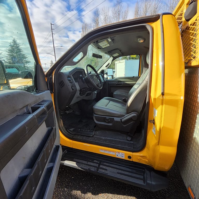 2012 Ford F550 Service Truck 20250111_114607-768x768-1