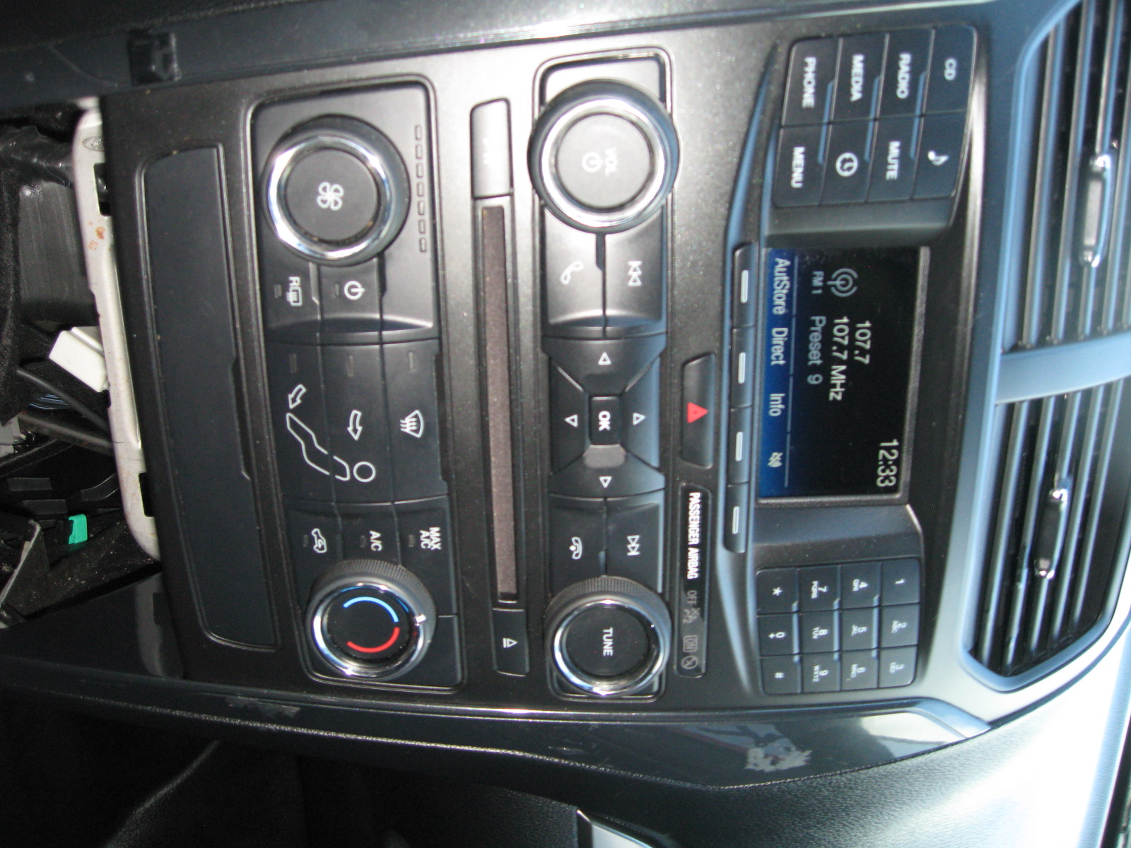2018 Ford Explorer police trim 010