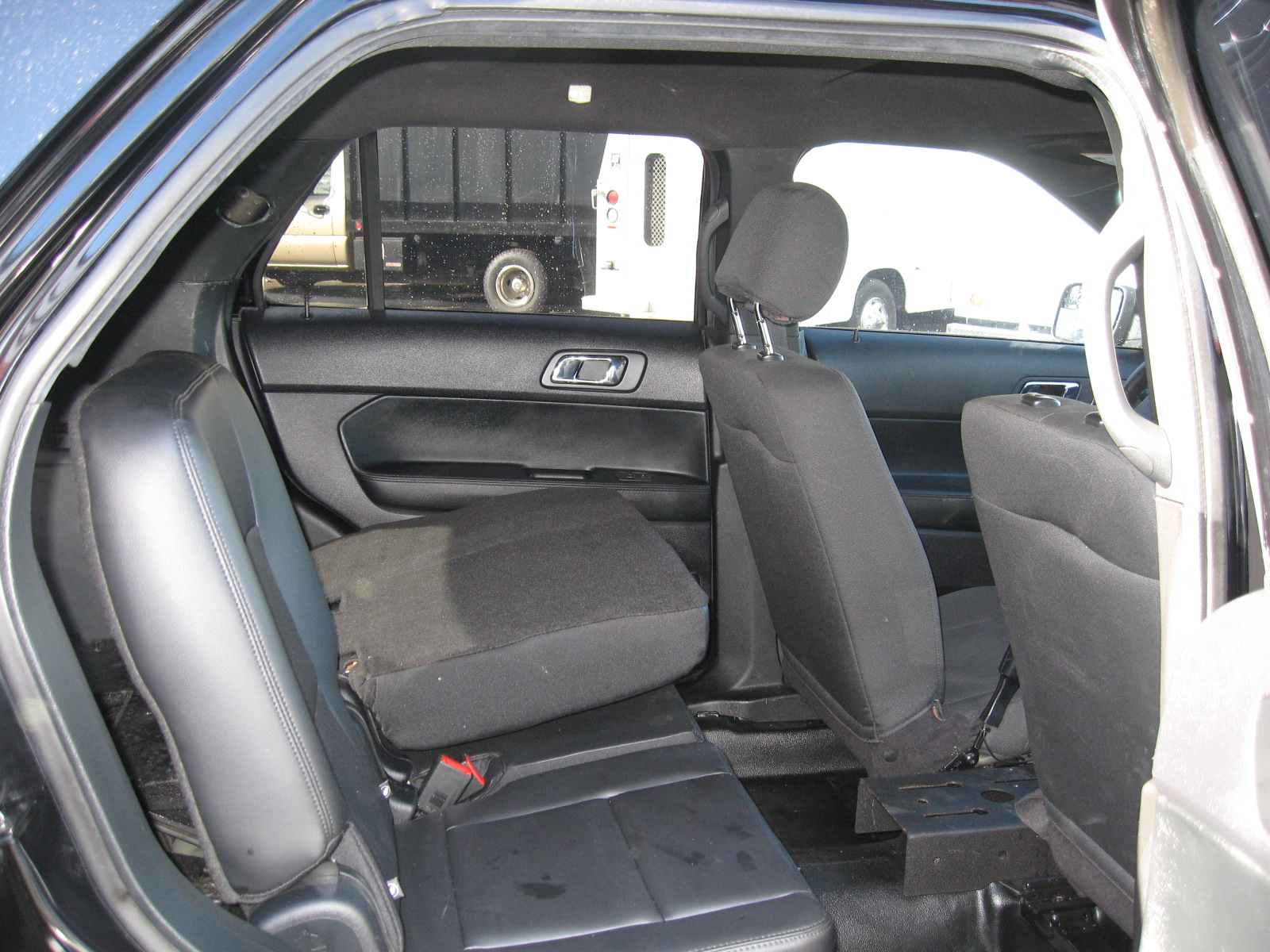 2018 Ford Explorer police trim 018