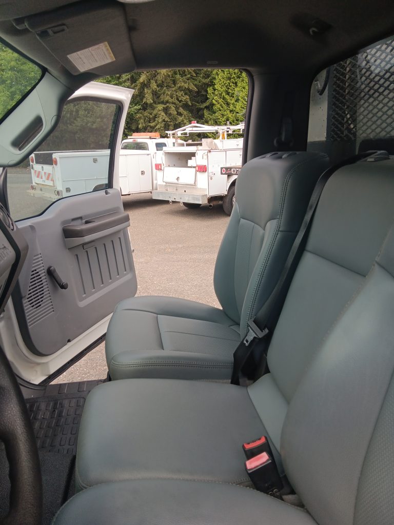 2011 Ford F550 Bucket Truck 20240725_113507-768x1024-1