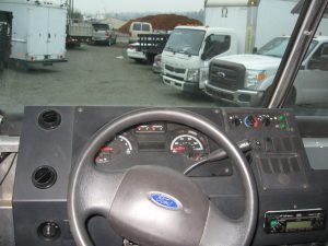 2016 Ford E350 8