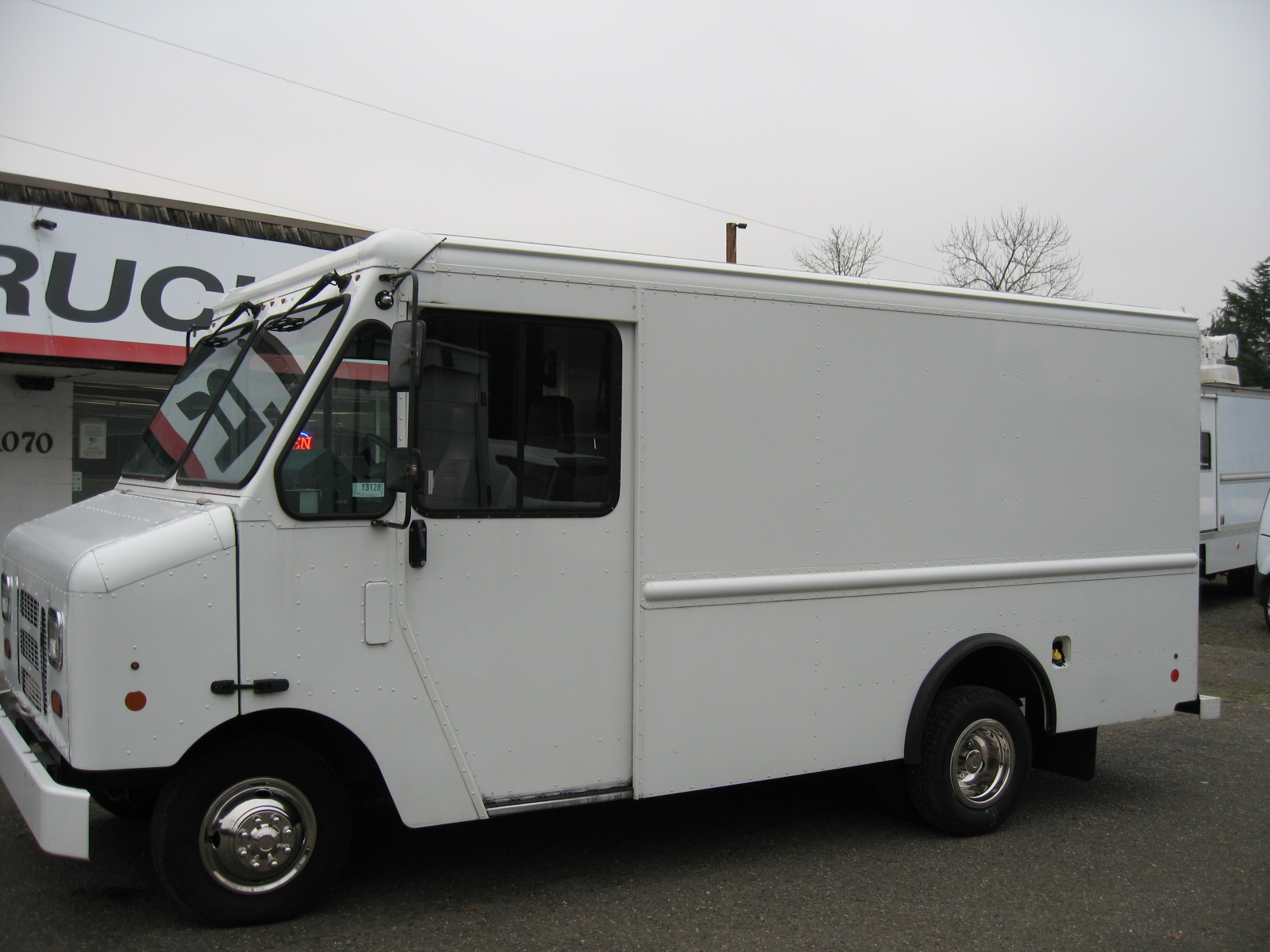 2016 Ford E350 IMG_0453