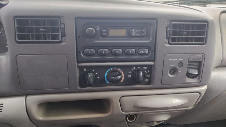 2001 Ford F250 Utility Truck