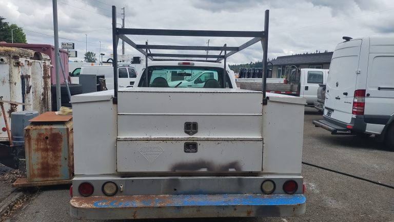 2001 Ford F250 Utility Truck