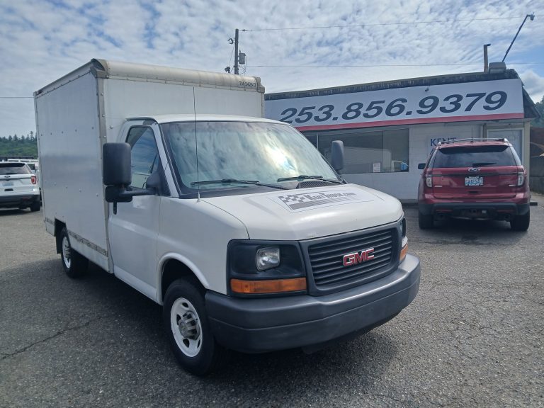2010 GMC Savana Box Truck 1000007047-768x576-1