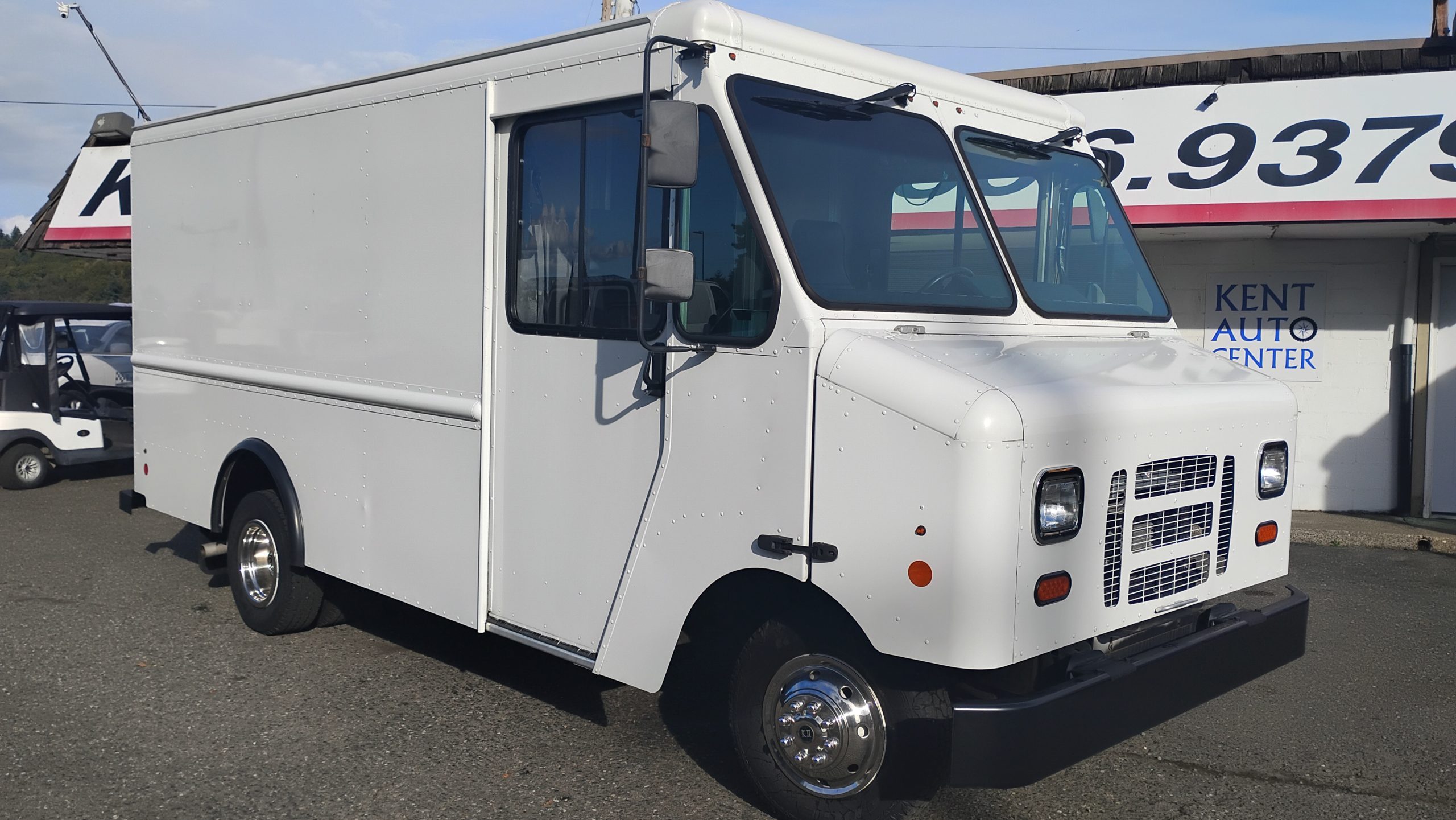 2016 Ford E-350 2016 Ford E-350 - image 1 of 6