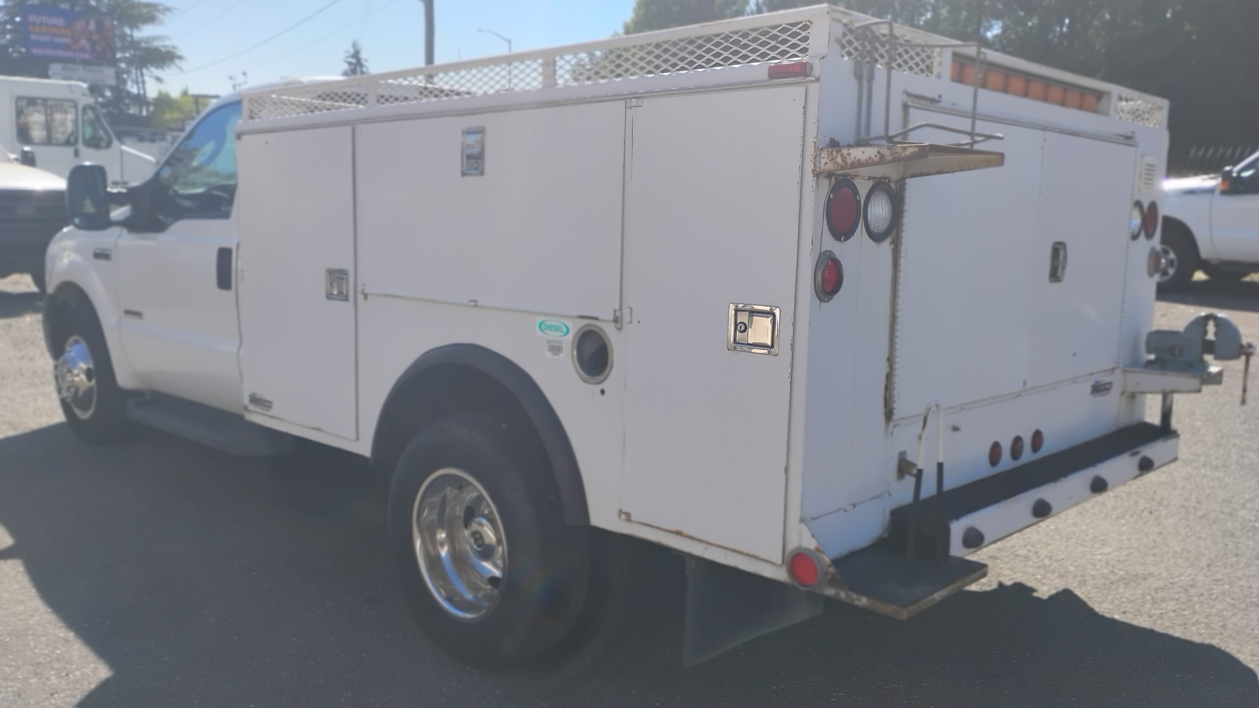 2006 Ford F350 Service-Body - image 5 of 6