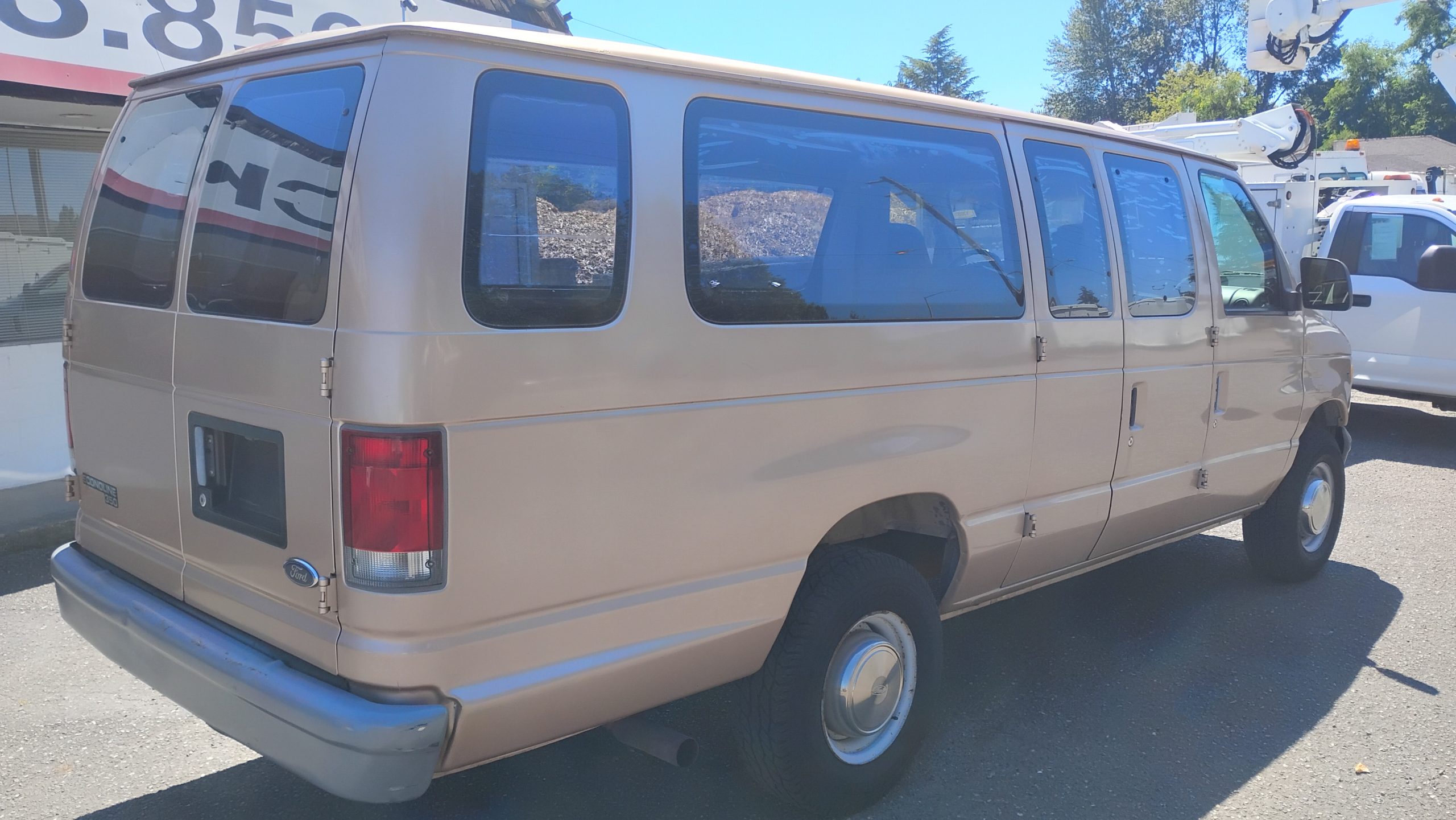 1998 Ford E350 Cargo Van 1998 Ford E350 Cargo Van - image 3 of 6