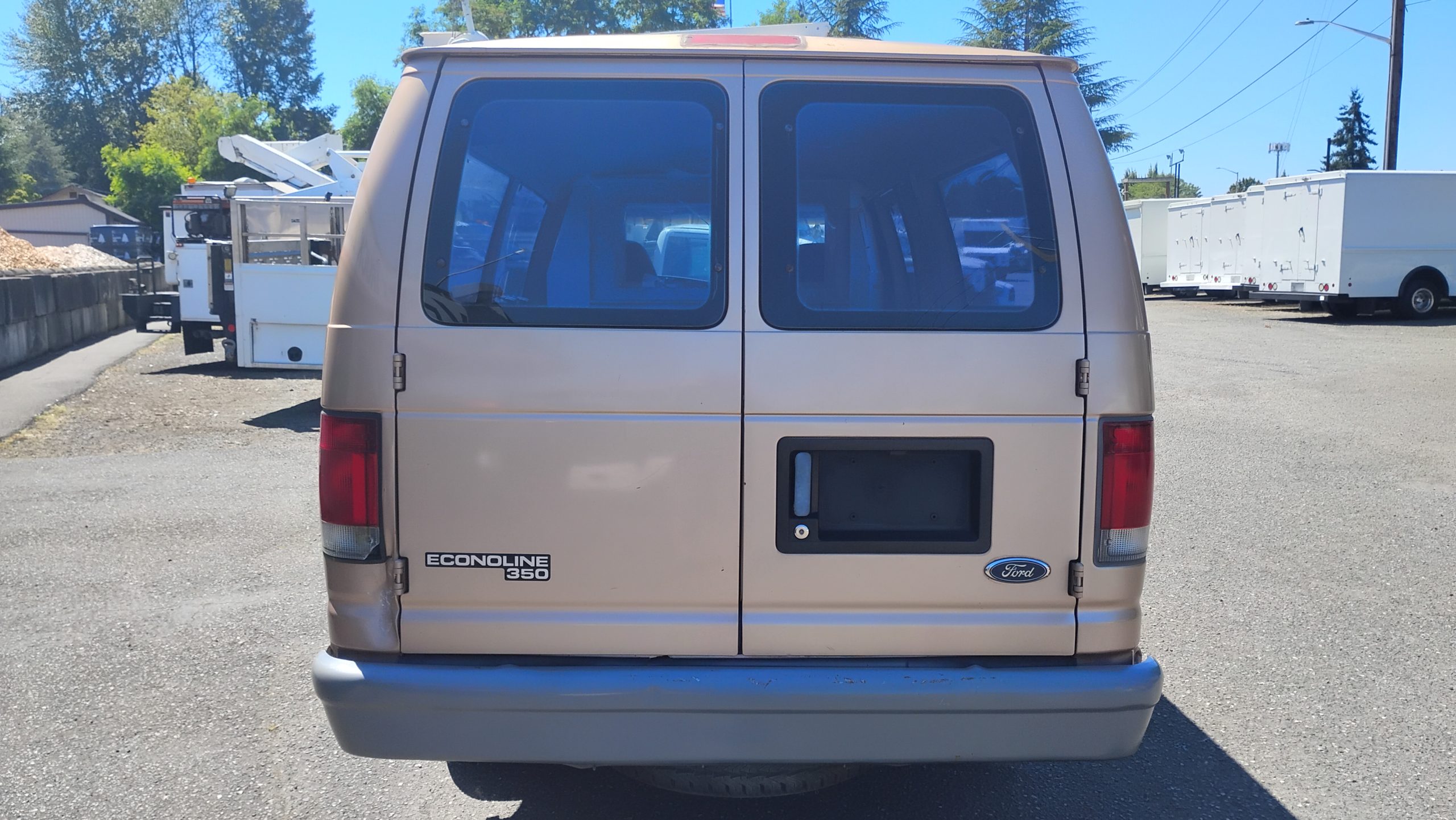 1998 Ford E350 Cargo Van 1998 Ford E350 Cargo Van - image 4 of 6